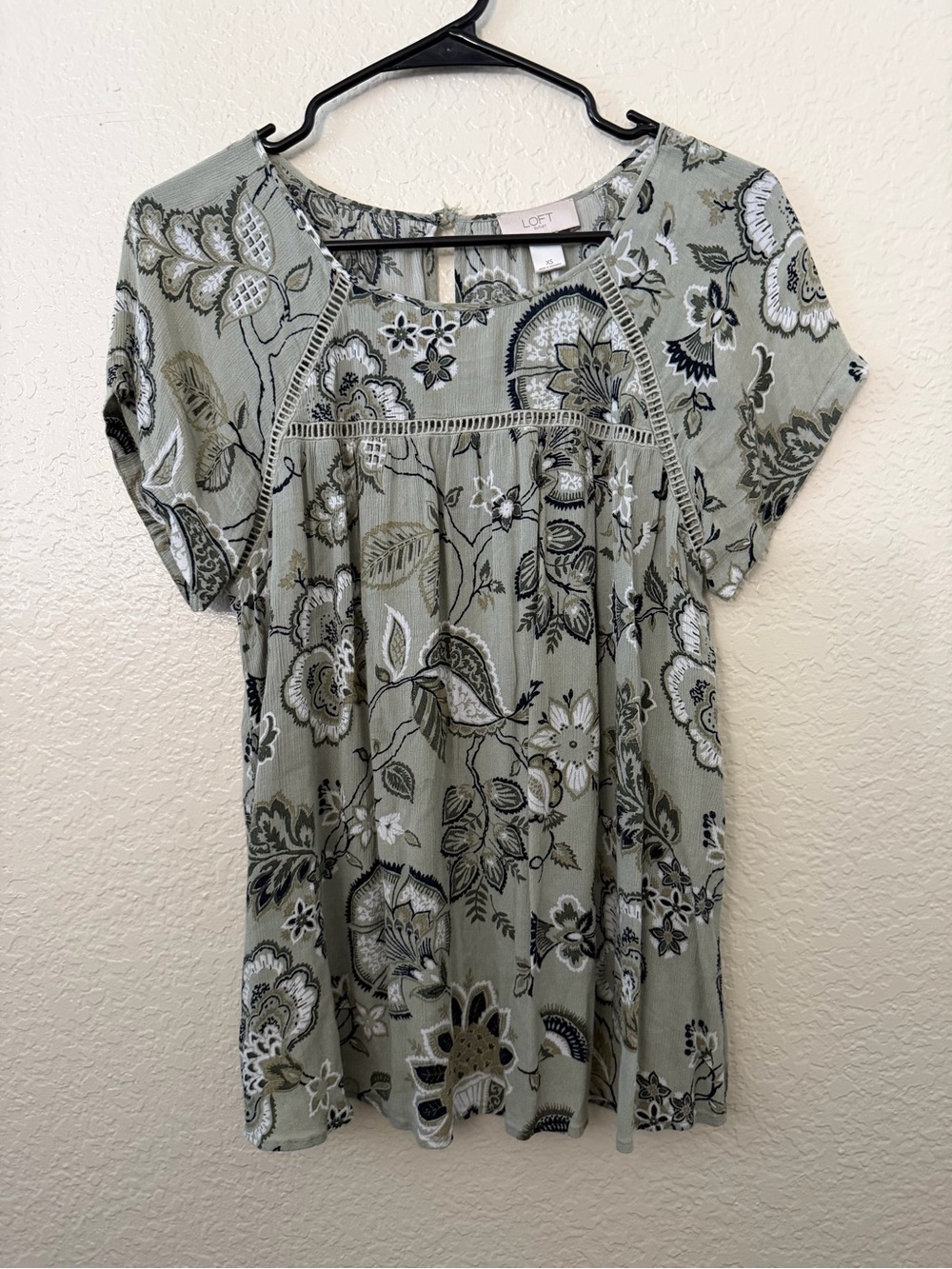 LOFT Sage Green Floral Lace-Yoke Short Sleeve Tunic
